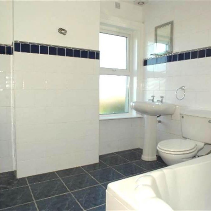 13 Belfast Road, Comber, BT23 - Photo 1