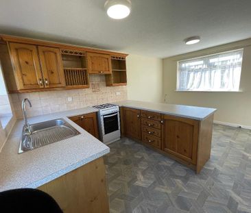 2 Bedroom End Terraced House To Rent - Photo 5