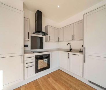 Manor Road, Beckenham, BR3 - Photo 4