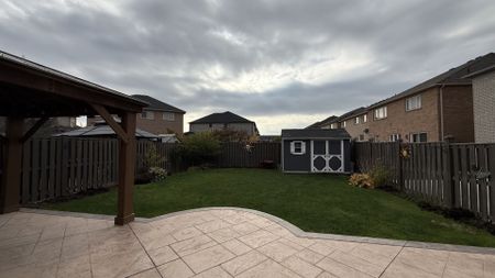 For Lease - 382 Sunny Meadow Boulevard, Brampton, Ontario - Photo 2