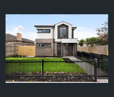 Brand New Designer Townhouse - Photo 3