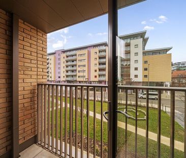 3 bedroom apartment to rent - Photo 4