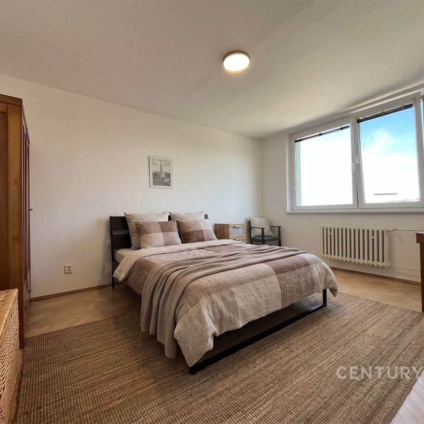 Pronájem bytu 1+1 32 m² - Photo 1