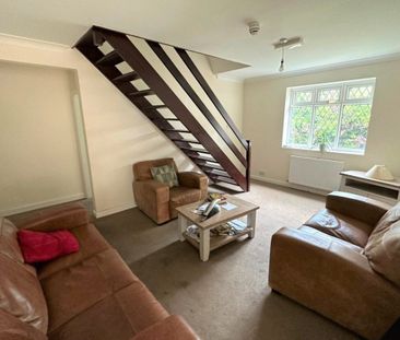 Larkman Lane, NORWICH - Photo 2