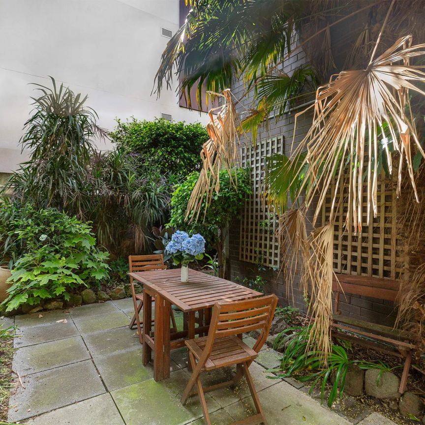 A Two Bedroom Delight In the Heart of South Yarra! - Photo 1