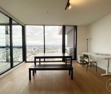 Furnished Luxury Apartment with huge winter garden @ The Spencer Bu... - Photo 6