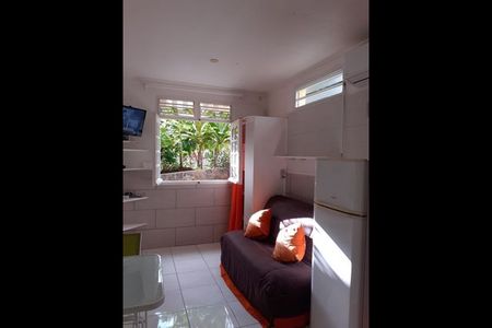 Location Appartement 1 pièce 15m² - Photo 3