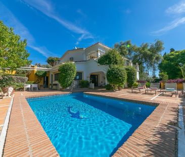 Detached Villa · Guadalmina Alta - Photo 2