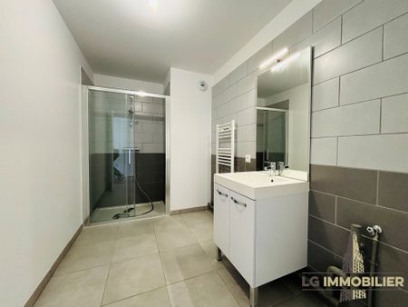 RIVERY RIVERY - TYPE 3 AVEC BALCON ET PARKING - Photo 3