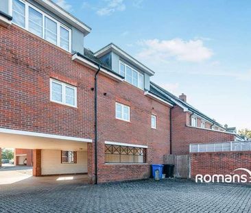 Jubilee Drive, Church Crookham, Fleet, Hampshire, GU52 - Photo 2