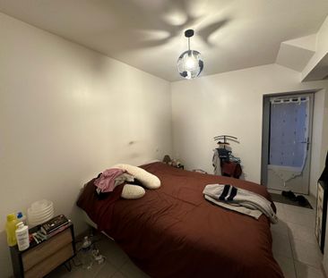 Location Appartement 2 pièces 56m² MONTMEYRAN 26120 - Photo 1