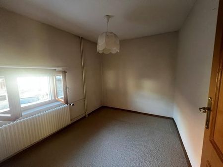 Magnifique appartement de 3 pièces, situé dans un quartier calme et paisible, environnement entouré de vignes. - Photo 4