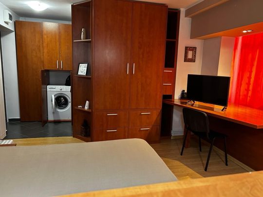 Tineretului open etaj 8 - Fotografie 1