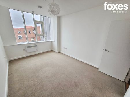 1 bed flat to rent in The Chocolate Box, 8-10 Christchurch Road, Bournemouth, Dorset, BH1 3NA - Photo 3