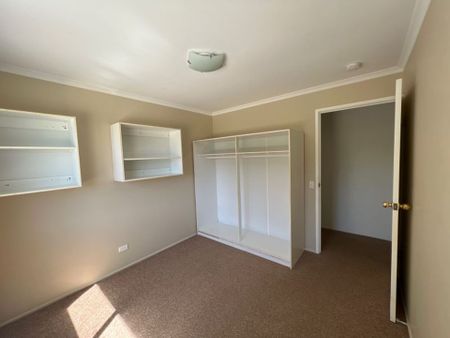 Perfect for the Large Family&comma; Company or Dual Living&excl; - Photo 5