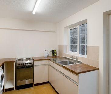 2 bedroom terraced house to rent - Photo 6