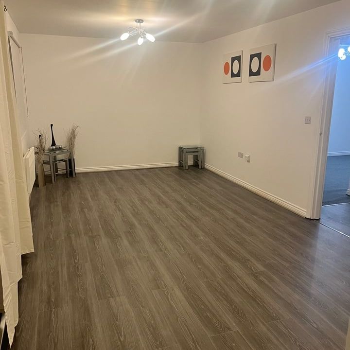 2 Bed Flat, Amersham Road, RG4 - Photo 1