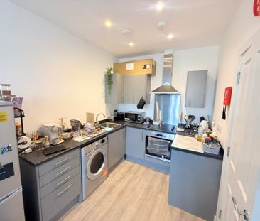 Newton Road, Yeovil, Somerset - Photo 1