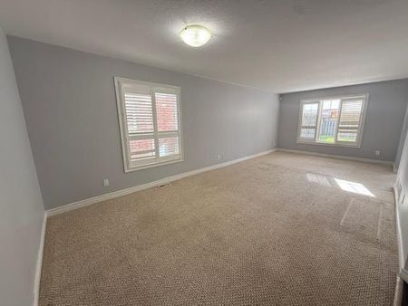 For Lease - 758 Grand Banks Drive, Waterloo, Ontario - Photo 2