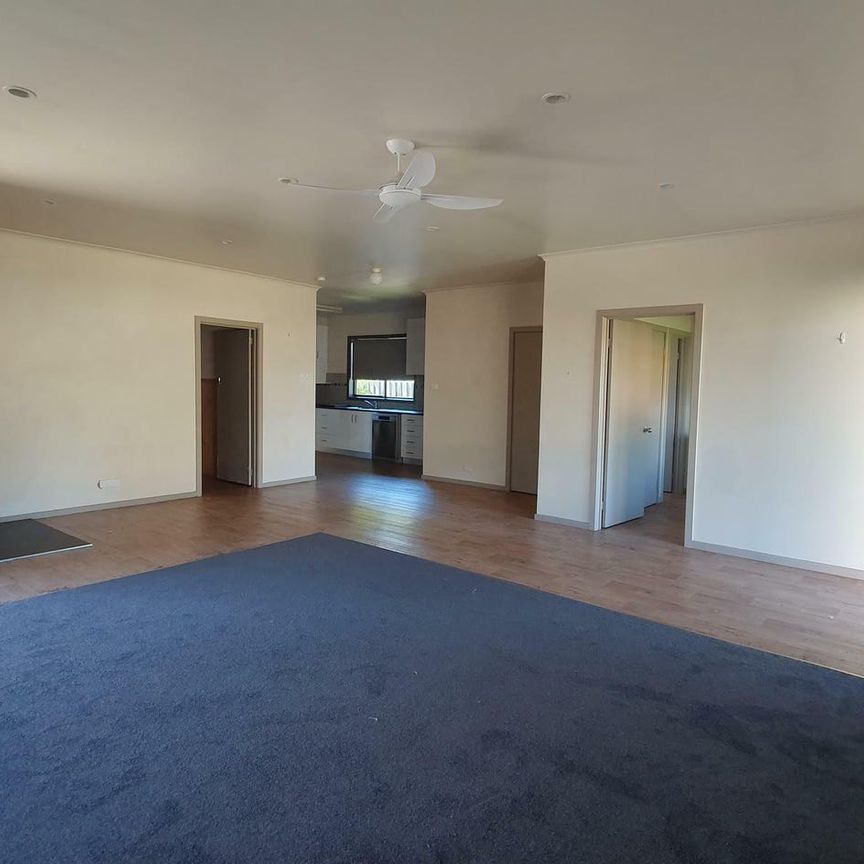 ADDISON REAL ESTATE - Photo 1