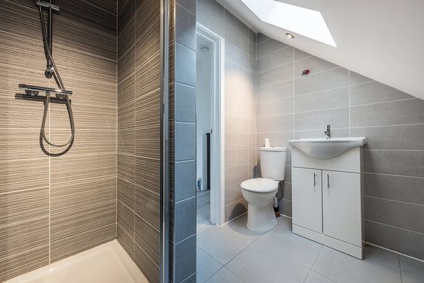 4 bedroom detached house to rent - Photo 1