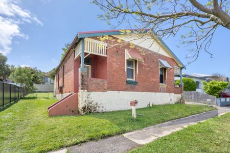 Two bedroom home on large block in quiet street - Photo 4