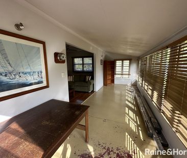 4 BEDROOM : 2 BATHROOM : FULLY FURNISHED : HOUSE - Photo 5