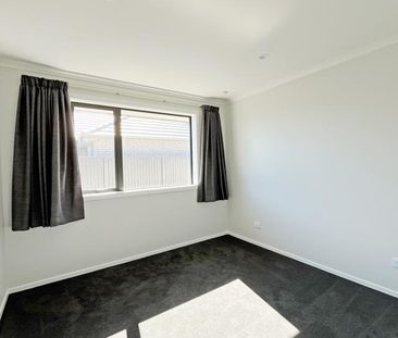 Be the first to enjoy this new build in Rockdale! - Photo 3