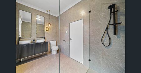 Charming Victorian terrace in fashionable Paddington and on cusp of Woollahra - Entry via Windsor Lane - Photo 5