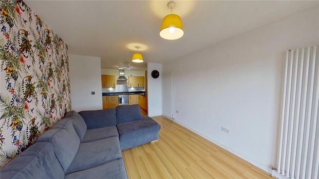 2 bedroom flat to rent - Photo 1