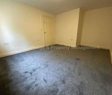 St James Court, Off St James Avenue, BL8 - Photo 5