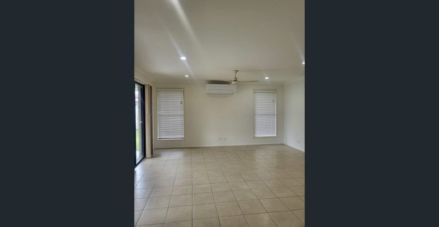 Large family home, 2x living areas Great Location - Photo 1