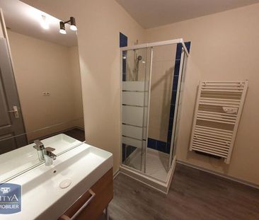 Location Appartement 4 pièces 84m² BUZANCAIS 36500 - Photo 4