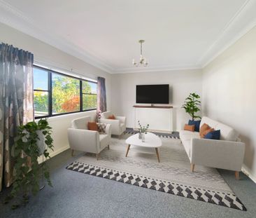 Spacious Family Home - Photo 1