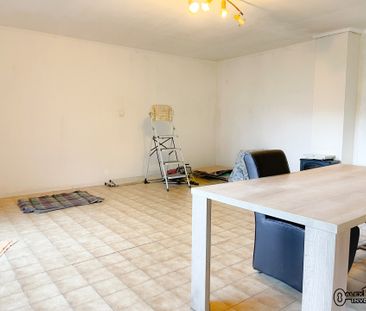 Huis - te huur - 7110 La Louvière Houdeng-Aimeries - 700 € - Foto 2
