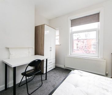 Welton Place, Hyde Park, Leeds - Photo 4