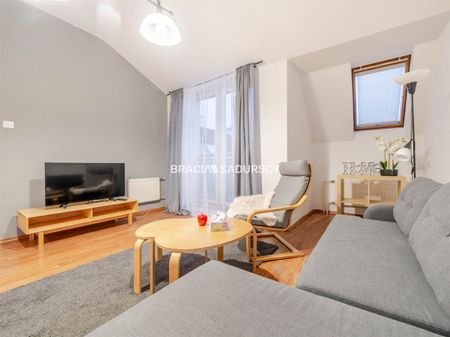 Blisko centrum,2 pokoje,balkon, parking- Krowodrza - Photo 4