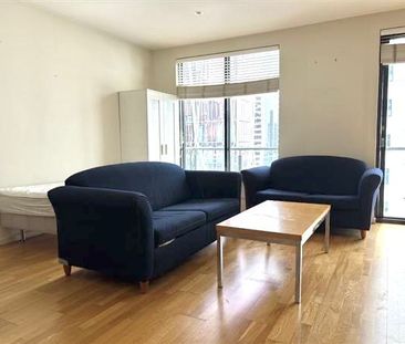 Franklin Lofts – Stylish Dual-Level City Living with 2 Bedroom 1 Ba... - Photo 1