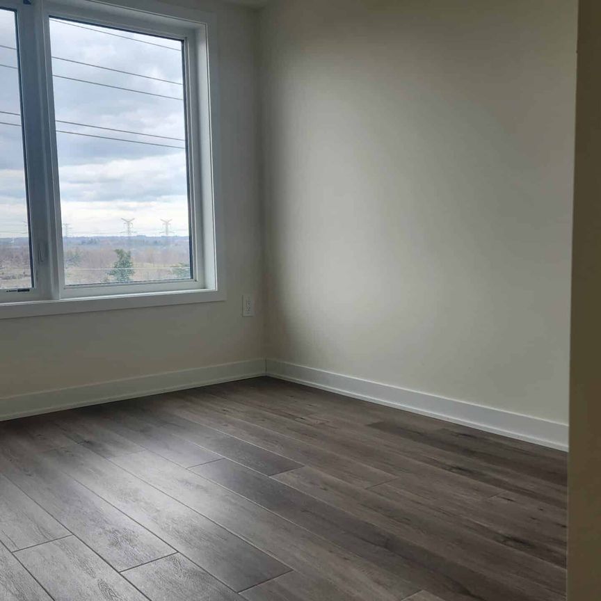 Two bedroom townhouse for rent Pickering - Photo 1