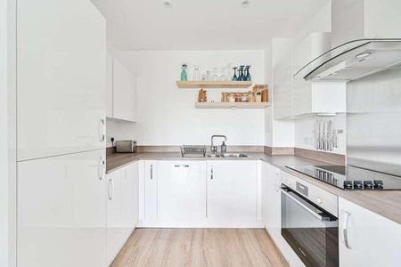 Cottesbrook Heights, Woolwich, SE18 - Photo 3