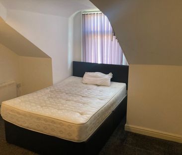 To Let: Borough Road, Middlesbrough, TS1 - Photo 1