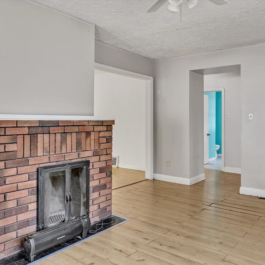 For Lease - 878 Chemong Road, Peterborough, Ontario - Photo 1