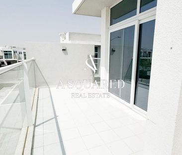 Water Views | Family Amenities | Unfurnished - Photo 4