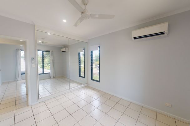 47 Bagshaw Crescent - Photo 1