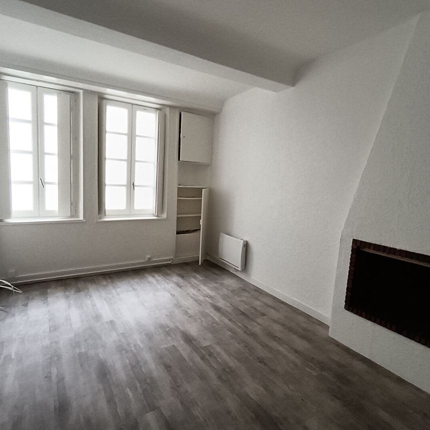 Location Appartement 1 pièce 19m² - Photo 1