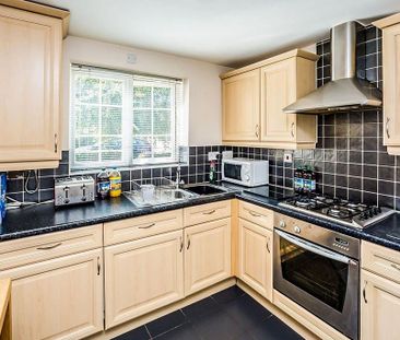 2 bedroom apartment to rent - Photo 5