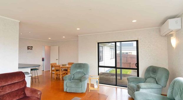 Charming Four Bedroom Home - Photo 1
