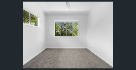 Break lease - Quality family home a stones throw from everything - Photo 5