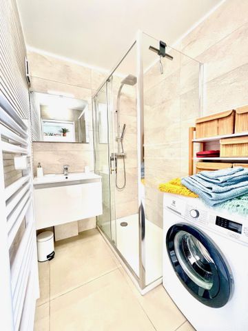 Location Appartement 2 pièces 29m² STE MAXIME 83120 - Photo 4