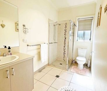 Where Space, Style, and Serenity Align - Photo 4